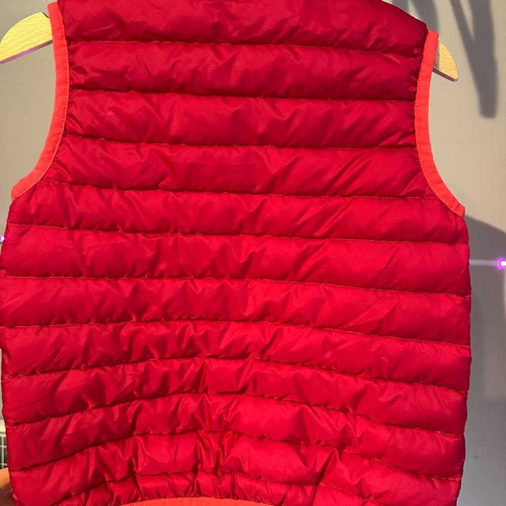 Patagonia Kids’ Down Sweater Vest - Picture 12 of 13